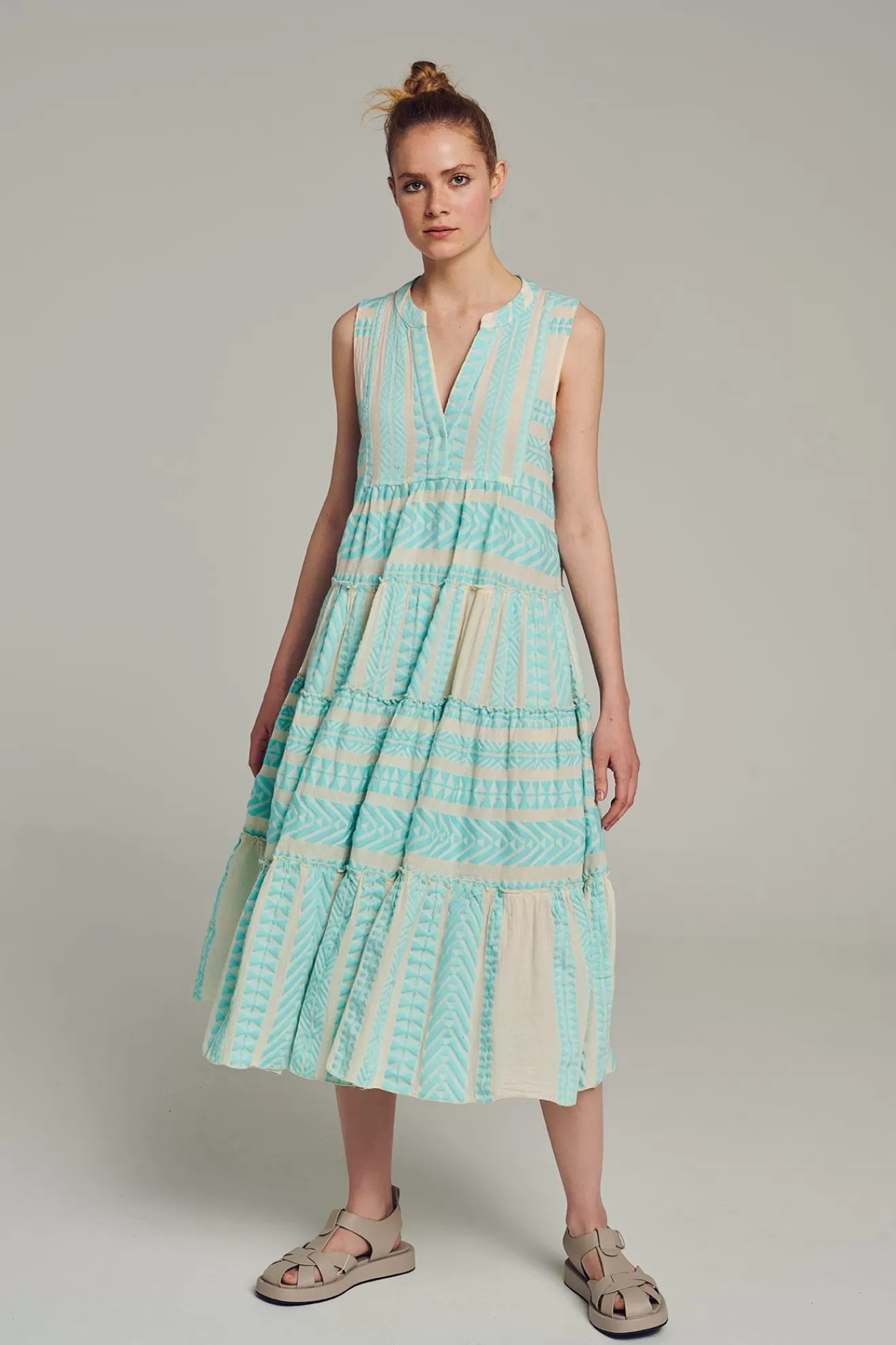 Shop Devotion TWINS Ella Sleeveless Midi-B.Blue/Offwhite